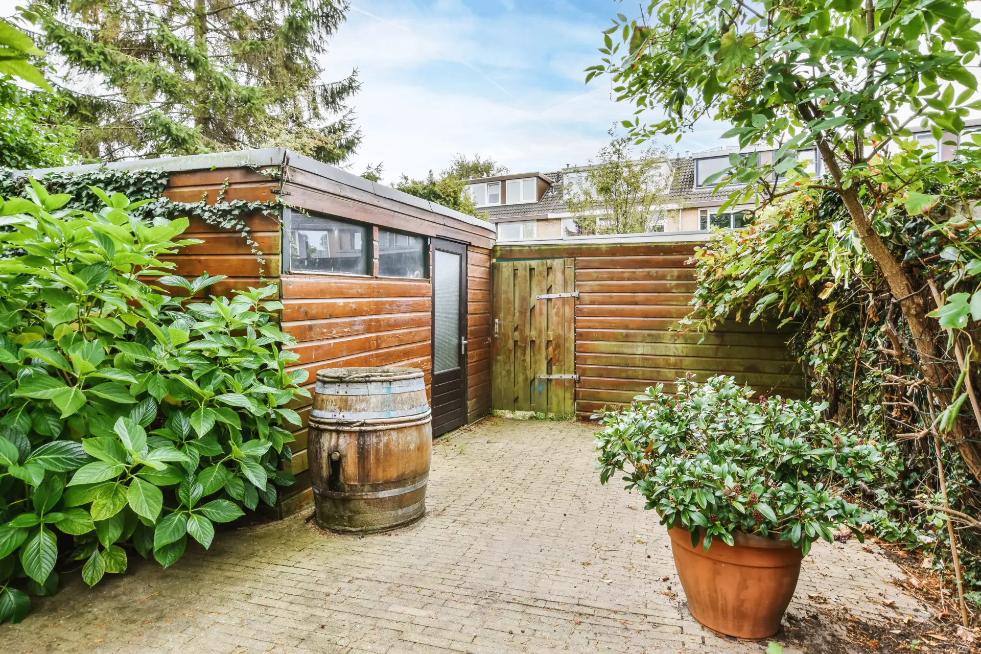 How to Choose the Right Garden Shed Supplier