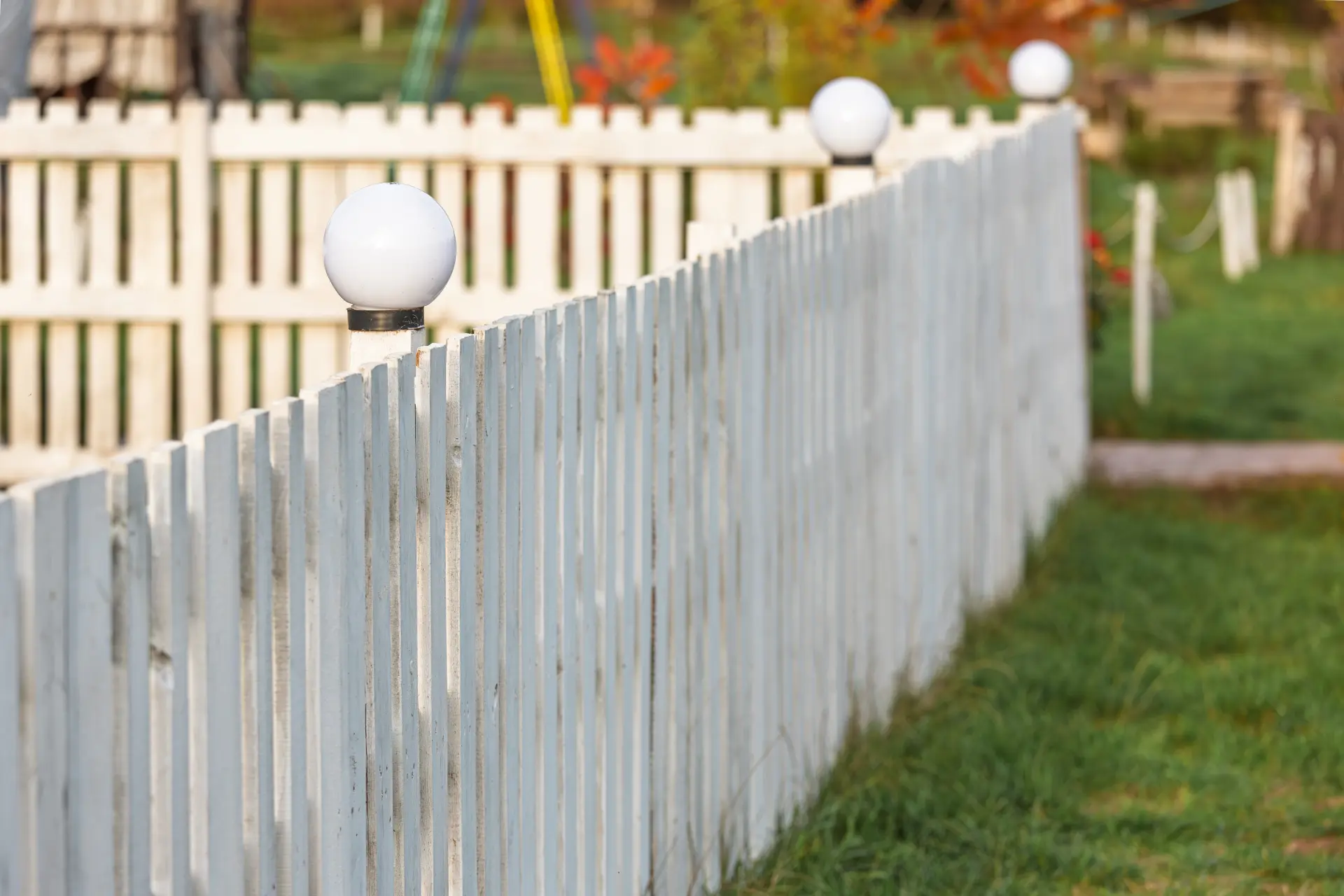Why You Should Hire a Trusted Fencing Installer